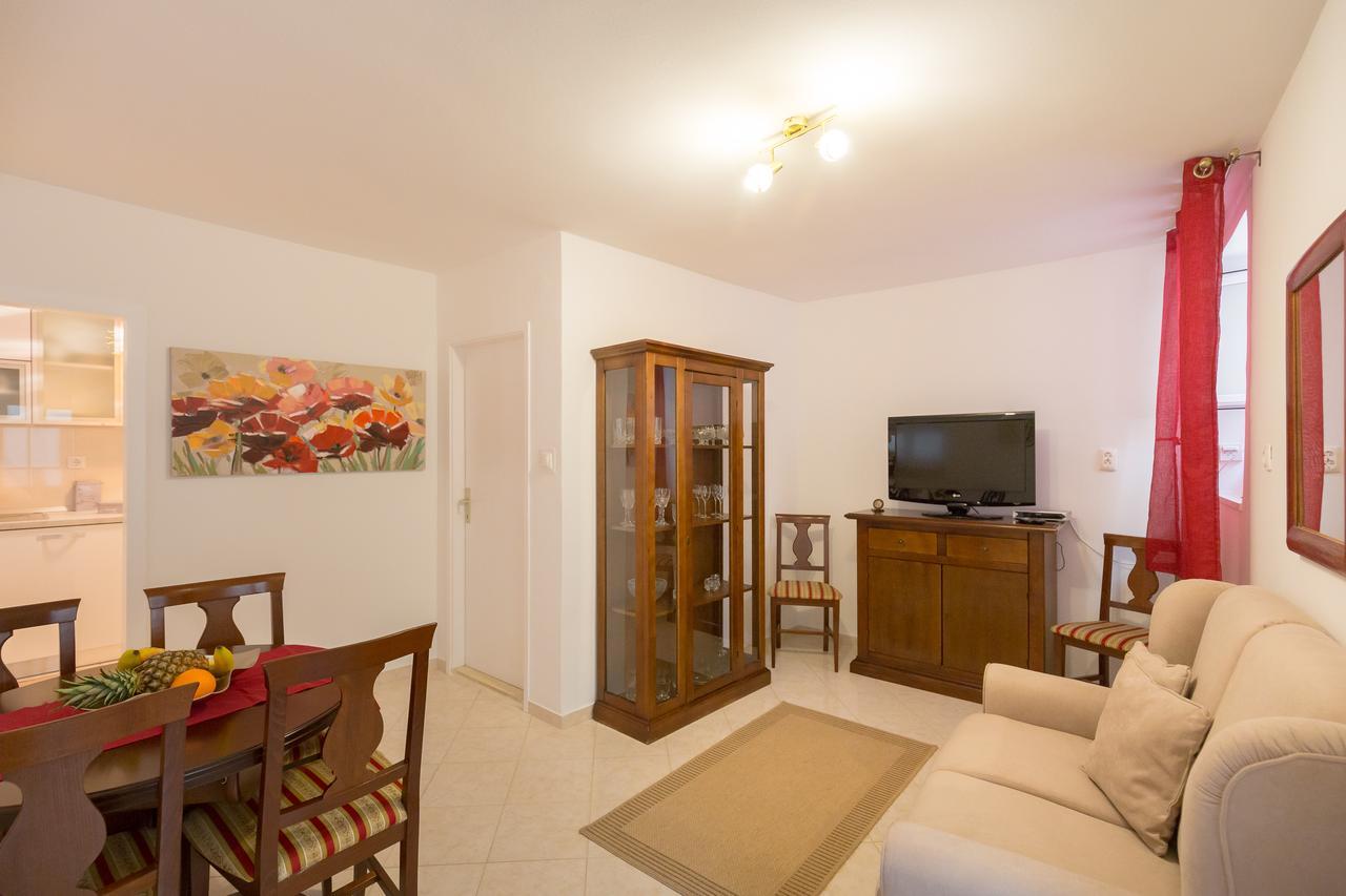 Holiday Home Nada Dubrovnik Kültér fotó